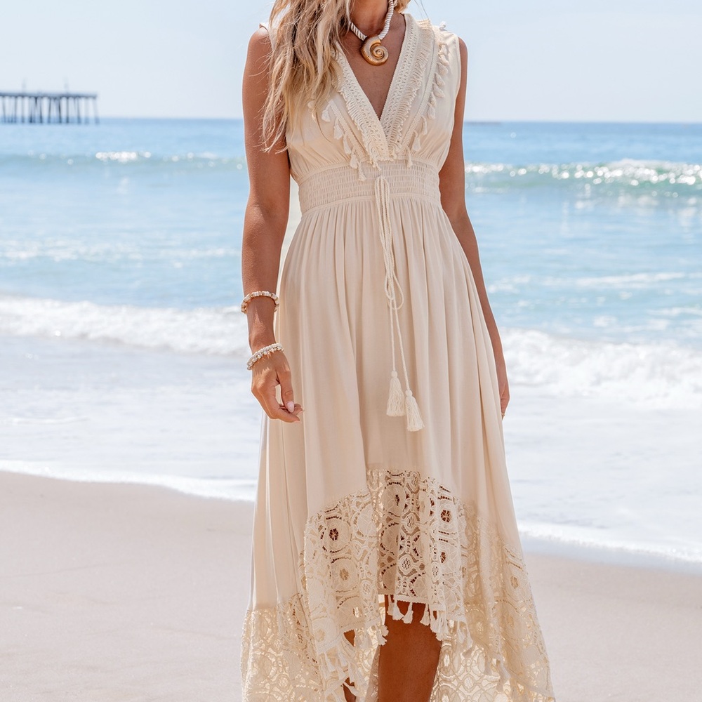 Elegant Cream Lace Trim Dress